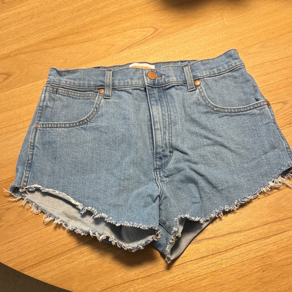 Wrangler Blue Denim Shorts with Vibrant Orange Details - Picture 3 of 5